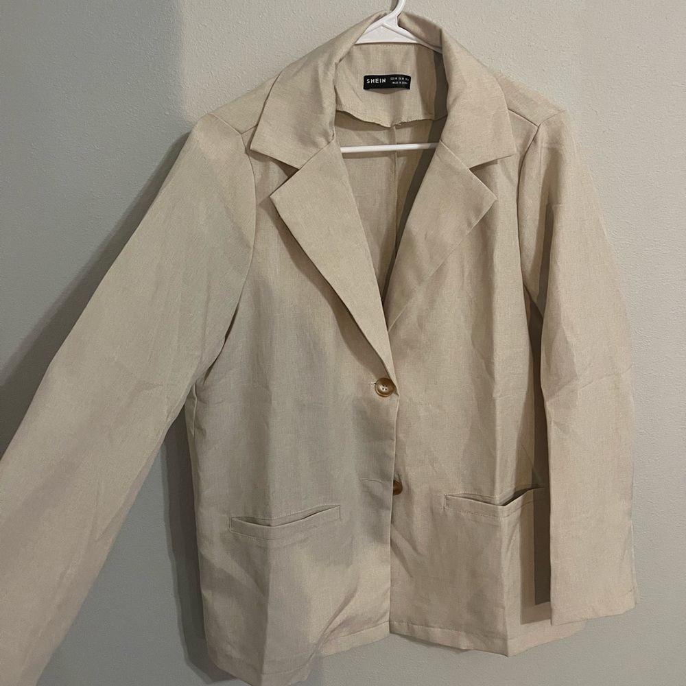 Shein Blazer and Pants Suit. Never worn.